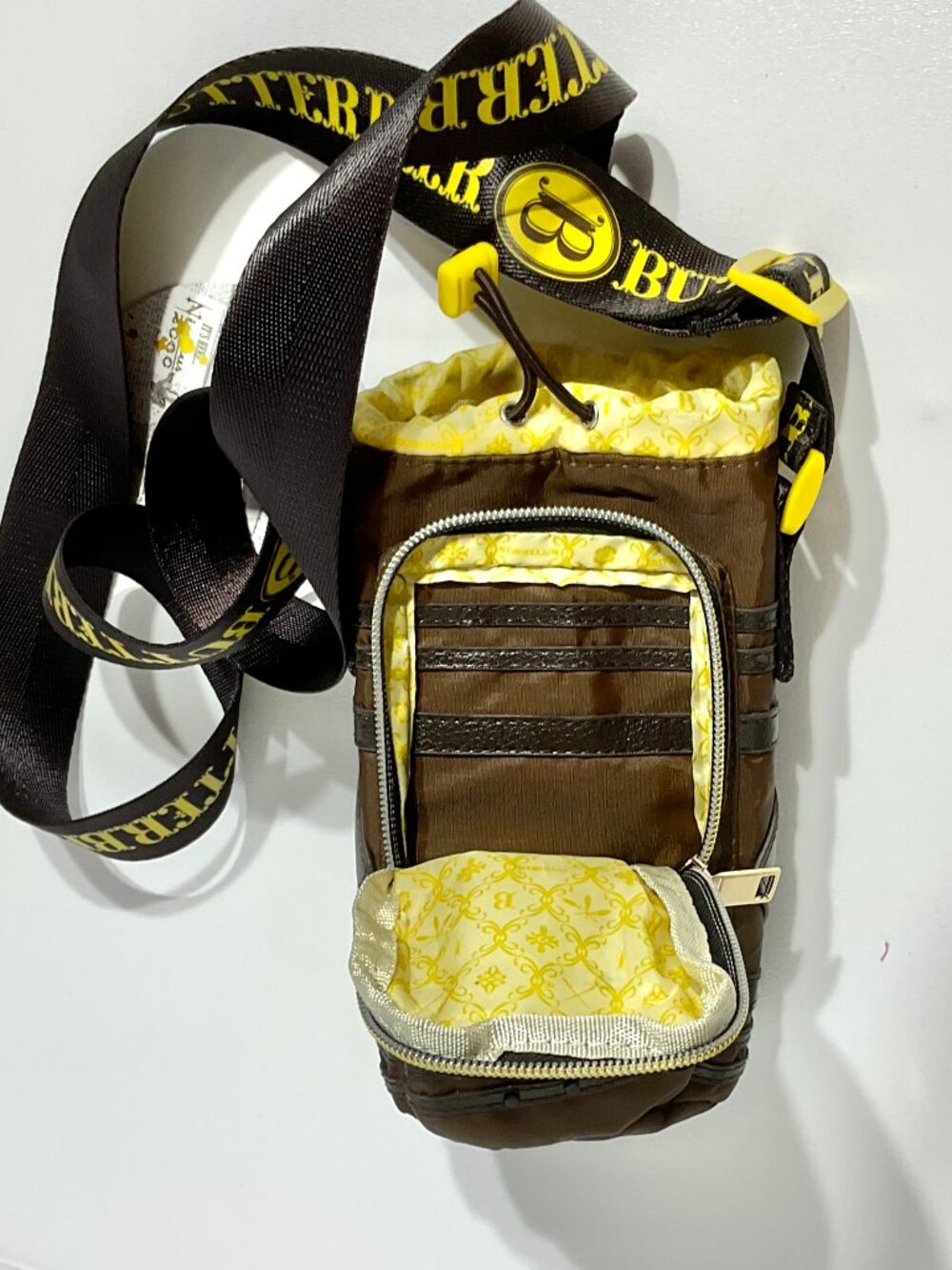 NWT Harry Potter Butterbeer 8" Water Bottle Holder FLY26015 Wizarding World - Picture 9 of 16